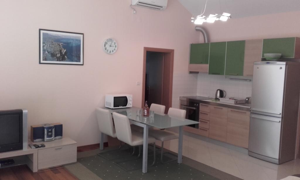 Apartments Natali Kaštela Εξωτερικό φωτογραφία