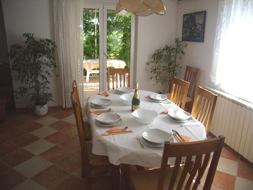 Apartments Natali Kaštela Εξωτερικό φωτογραφία